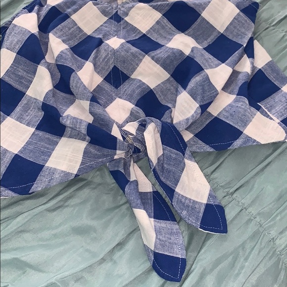 Square pattern top - Picture 2 of 2